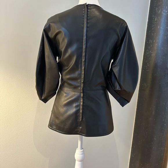 Black vegan leather top size medium (6). - Picture 3 of 8